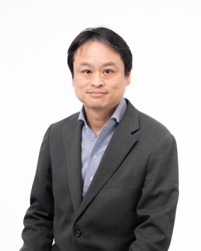 Yoshihide Sekimoto 関本 義秀